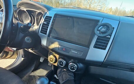 Peugeot 4007, 2010 год, 950 000 рублей, 11 фотография