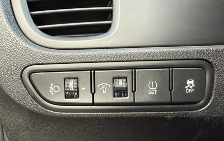 KIA Rio IV, 2020 год, 1 059 999 рублей, 10 фотография