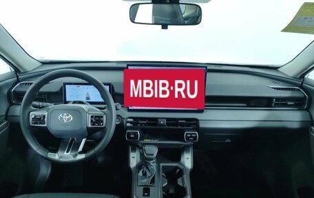 Toyota RAV4, 2026 год, 4 880 000 рублей, 9 фотография