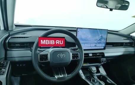 Toyota RAV4, 2026 год, 4 880 000 рублей, 24 фотография