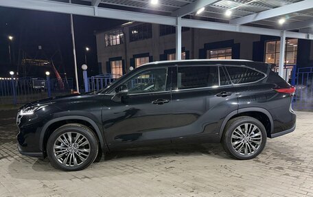 Toyota Highlander, 2025 год, 5 950 000 рублей, 2 фотография