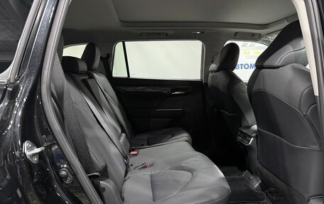 Toyota Highlander, 2025 год, 5 950 000 рублей, 13 фотография