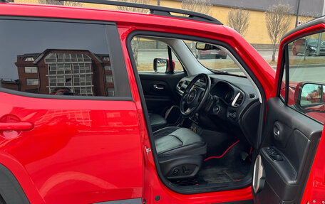 Jeep Renegade I рестайлинг, 2015 год, 1 630 000 рублей, 10 фотография