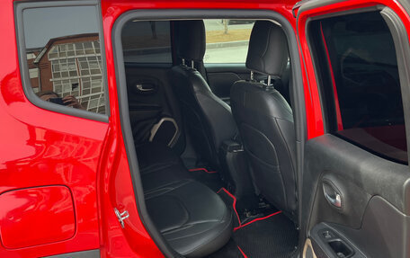 Jeep Renegade I рестайлинг, 2015 год, 1 630 000 рублей, 11 фотография