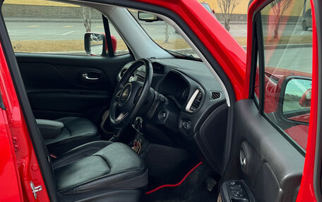 Jeep Renegade I рестайлинг, 2015 год, 1 630 000 рублей, 12 фотография