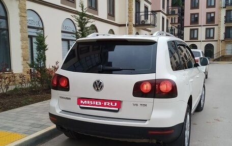 Volkswagen Touareg III, 2010 год, 1 700 000 рублей, 5 фотография