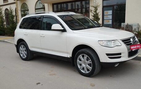 Volkswagen Touareg III, 2010 год, 1 700 000 рублей, 3 фотография