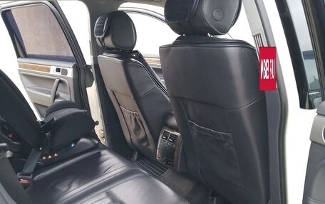 Volkswagen Touareg III, 2010 год, 1 700 000 рублей, 10 фотография