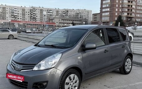 Nissan Note II рестайлинг, 2010 год, 557 000 рублей, 2 фотография