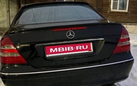 Mercedes-Benz E-Класс, 2003 год, 680 000 рублей, 2 фотография