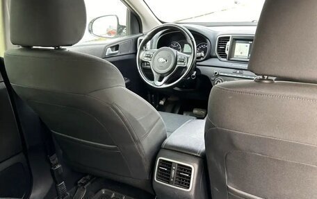 KIA Sportage IV рестайлинг, 2017 год, 1 920 000 рублей, 6 фотография