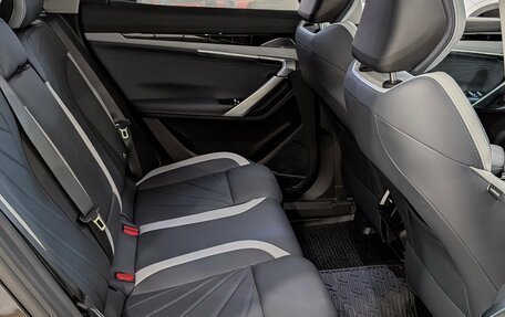 Geely Atlas, 2024 год, 3 250 000 рублей, 16 фотография