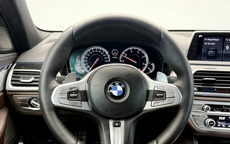 BMW 7 серия, 2018 год, 3 750 000 рублей, 18 фотография