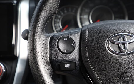 Toyota Corolla, 2019 год, 1 799 000 рублей, 13 фотография