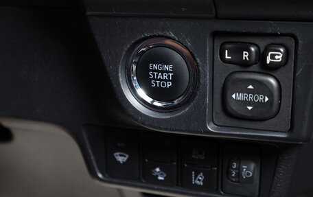 Toyota Corolla, 2019 год, 1 799 000 рублей, 11 фотография