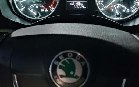 Skoda Octavia, 2010 год, 750 000 рублей, 9 фотография