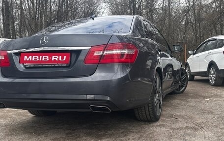 Mercedes-Benz E-Класс, 2011 год, 1 333 000 рублей, 14 фотография