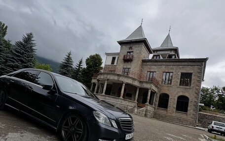 Mercedes-Benz E-Класс, 2011 год, 1 333 000 рублей, 25 фотография