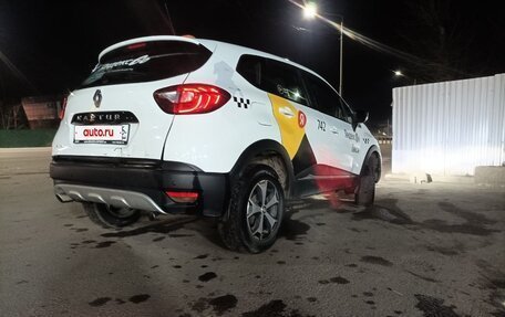 Renault Kaptur I рестайлинг, 2019 год, 900 000 рублей, 5 фотография