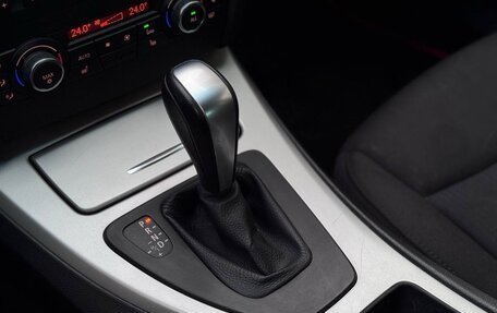 BMW 3 серия, 2011 год, 1 130 000 рублей, 17 фотография