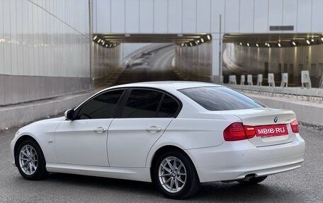 BMW 3 серия, 2011 год, 1 130 000 рублей, 7 фотография