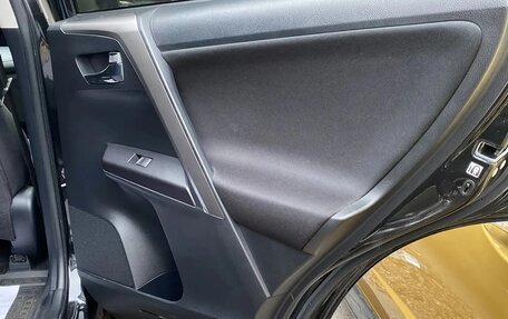 Toyota RAV4, 2016 год, 2 750 000 рублей, 7 фотография