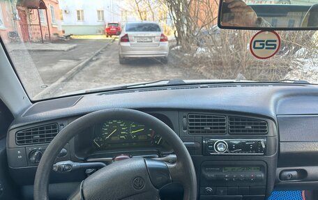 Volkswagen Vento, 1997 год, 130 000 рублей, 5 фотография