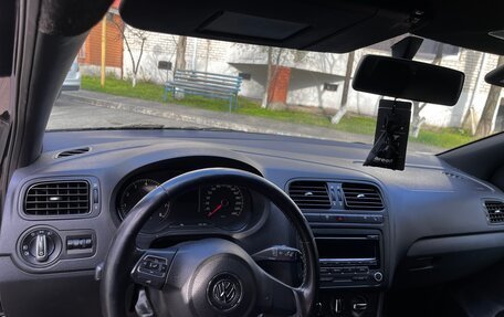 Volkswagen Polo VI (EU Market), 2011 год, 555 000 рублей, 7 фотография