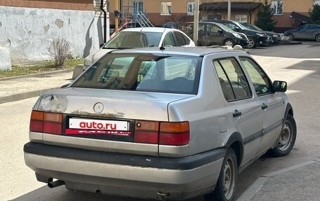 Volkswagen Vento, 1997 год, 130 000 рублей, 4 фотография