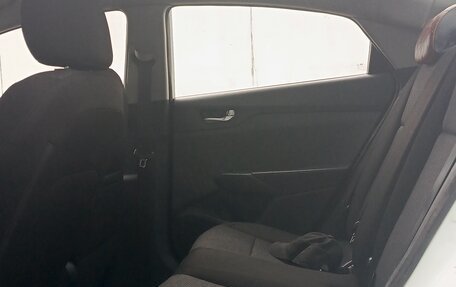 Hyundai Solaris II рестайлинг, 2020 год, 699 000 рублей, 8 фотография