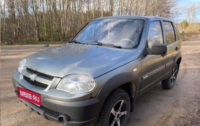 Chevrolet Niva I рестайлинг, 2011 год, 261 000 рублей, 1 фотография