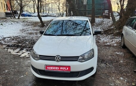 Volkswagen Polo VI (EU Market), 2013 год, 950 000 рублей, 1 фотография