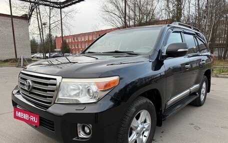 Toyota Land Cruiser 200, 2012 год, 3 480 000 рублей, 2 фотография