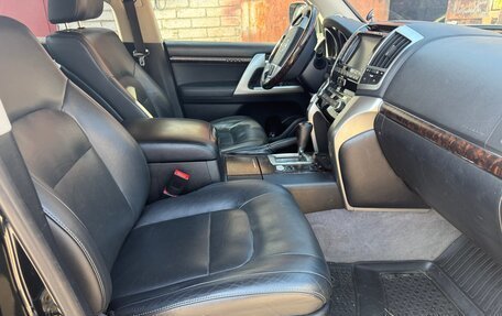 Toyota Land Cruiser 200, 2012 год, 3 480 000 рублей, 16 фотография