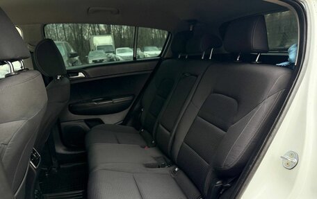 KIA Sportage IV рестайлинг, 2017 год, 1 900 000 рублей, 10 фотография