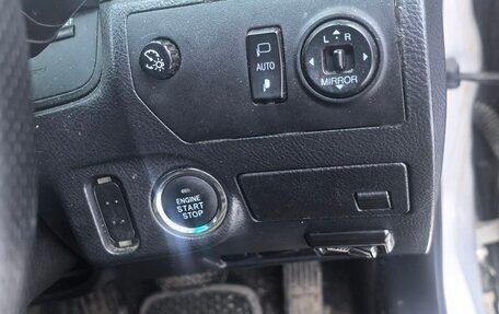 Toyota Crown Majesta, 2006 год, 600 000 рублей, 11 фотография