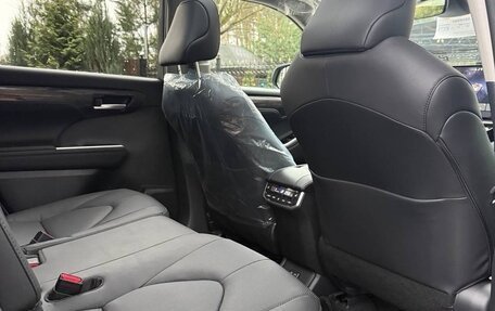 Toyota Highlander, 2026 год, 5 430 000 рублей, 25 фотография