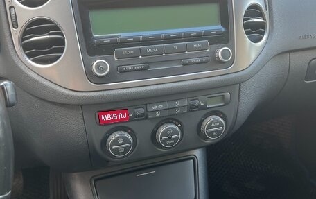 Volkswagen Tiguan I, 2009 год, 850 000 рублей, 3 фотография