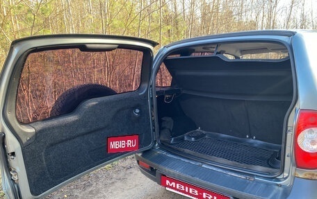 Chevrolet Niva I рестайлинг, 2011 год, 261 000 рублей, 10 фотография