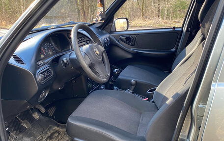 Chevrolet Niva I рестайлинг, 2011 год, 261 000 рублей, 14 фотография