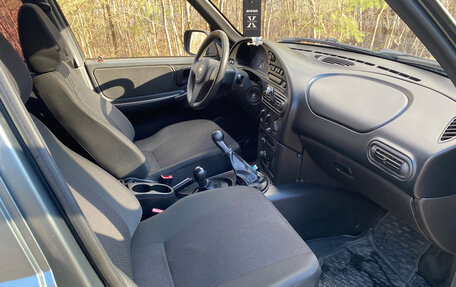 Chevrolet Niva I рестайлинг, 2011 год, 261 000 рублей, 13 фотография