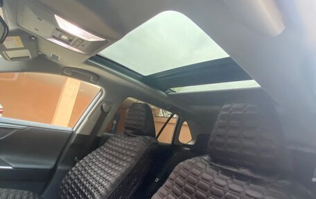 Toyota RAV4, 2024 год, 3 950 000 рублей, 32 фотография