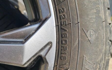 Toyota RAV4, 2024 год, 3 950 000 рублей, 40 фотография