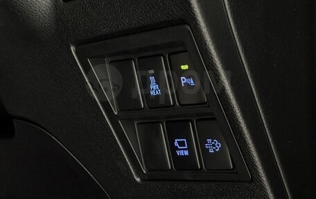 Toyota Hilux VIII, 2024 год, 5 400 000 рублей, 22 фотография