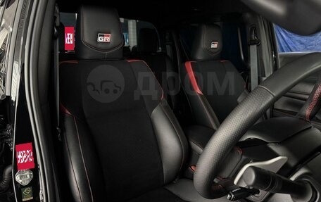 Toyota Hilux VIII, 2024 год, 5 400 000 рублей, 32 фотография