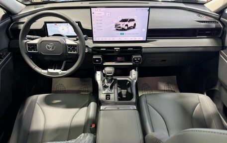 Toyota RAV4, 2026 год, 4 630 000 рублей, 30 фотография