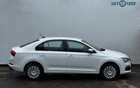 Skoda Rapid II, 2021 год, 1 790 000 рублей, 4 фотография