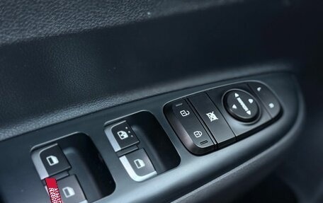 KIA Rio IV, 2019 год, 1 570 000 рублей, 21 фотография