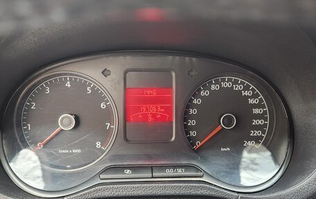 Volkswagen Polo VI (EU Market), 2013 год, 950 000 рублей, 10 фотография