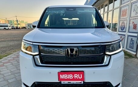 Honda Stepwgn, 2024 год, 3 789 000 рублей, 3 фотография